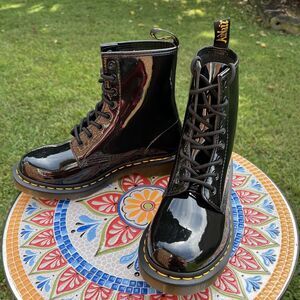 Dr. Doc Martens 1460 Womens 8 Patent Lamper 8-Eye Boots Black Leather 11821 NEW